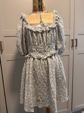 NWT Rylee + Cru Floral Smocked Mini Dress Size M